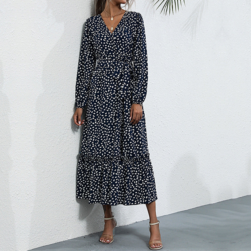 Ditsy Floral A-Line Maxi Dress with V-Neck and High Slit