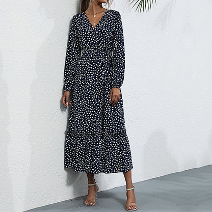 Ditsy Floral A-Line Maxi Dress with V-Neck and High Slit