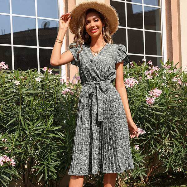 Printed Pleated Midi Dress with V-Neck and Tie Waist