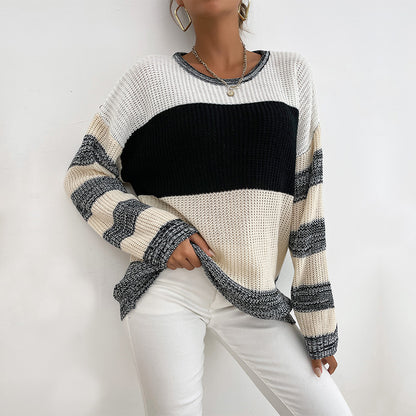 Color-Blocked Loose Knit Pullover with Crewneck