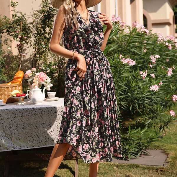 Floral Print Pleated Midi Dress with V-Neck and Tie Waist
