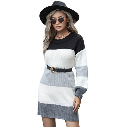 Loose Color-Blocked Sweater Dress with Crewneck