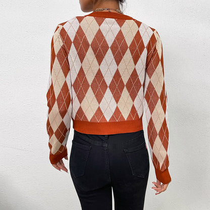 Argyle Cropped Knit Pullover with Crewneck and Long Sleeves