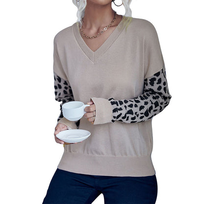 Leopard Print Pullover Sweater with V-Neck and Contrast Sleeves