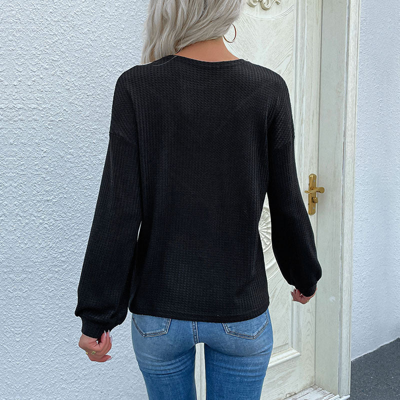 V-Block Waffle Knit Pullover with Lace Yoke