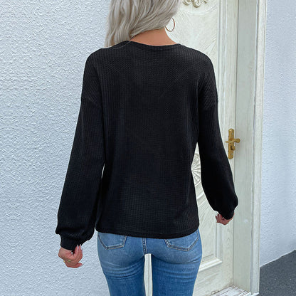 V-Block Waffle Knit Pullover with Lace Yoke