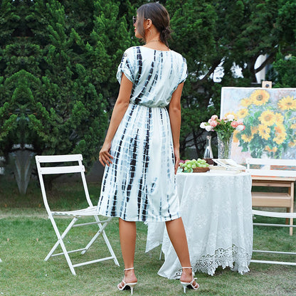 Tie-Dye A-Line Midi Dress with V-Neck and Button Detail