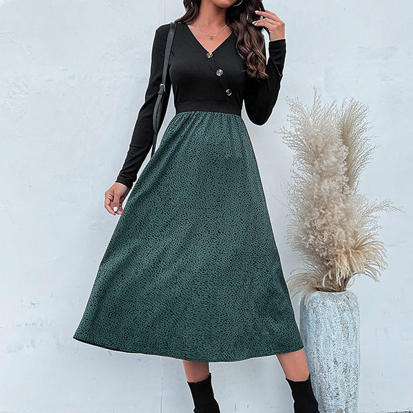 Color-Blocked Midi Dress with V-Neck and Printed Skirt