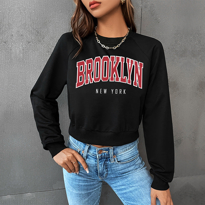Cropped Letter Print Sweatshirt with Long Sleeves