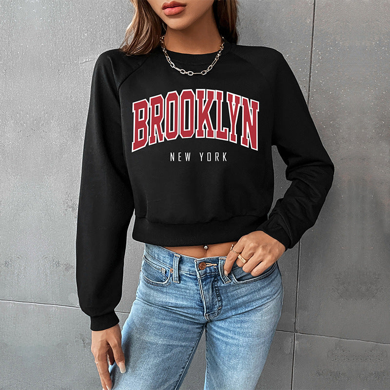 Cropped Letter Print Sweatshirt with Long Sleeves
