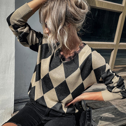 Argyle Pattern Knit Sweater with Round Neck