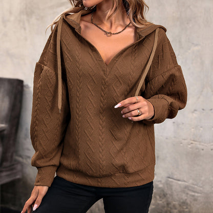 Spiral Pattern Hoodie with V-Neck and Drawstring Detail