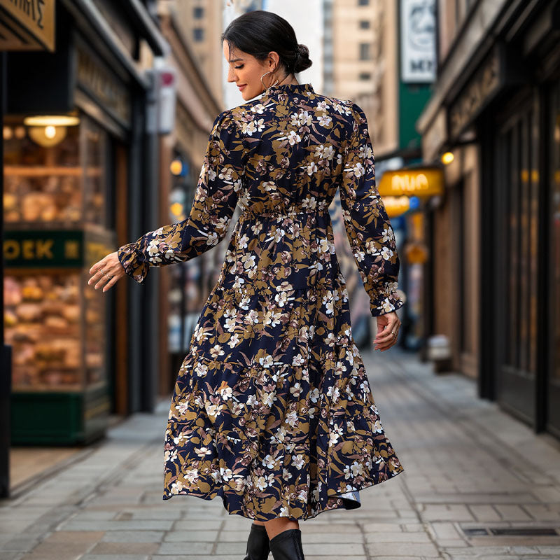 Floral Print Tiered Midi Dress with V-Neck