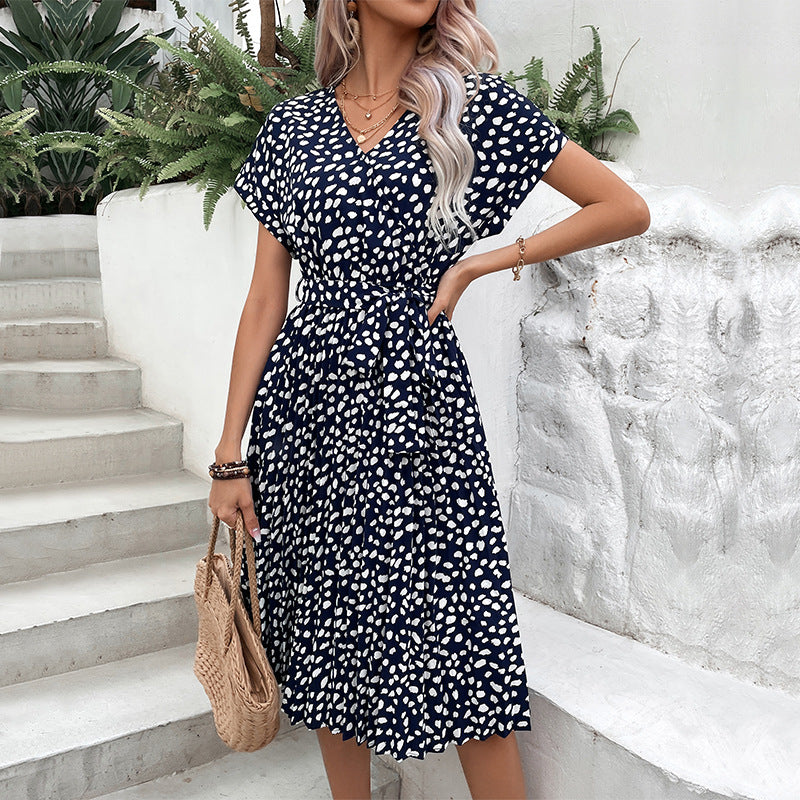 Spotted A-Line Midi Dress with V-Neck and Tie-Waist