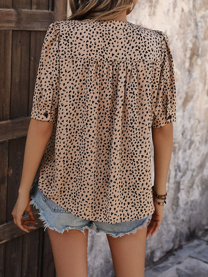 Leopard Print Blouse with V-Neck and Puff Sleeves