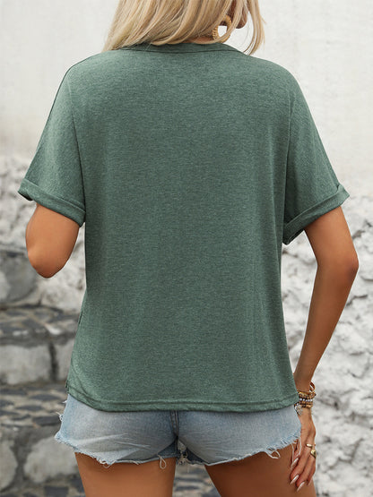 Loose Solid Henley T-Shirt with Chest Pocket