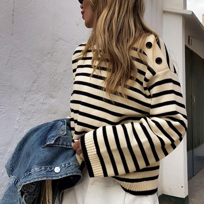 Loose Fit Striped Sweater with Round Neck and Shoulder Buttons