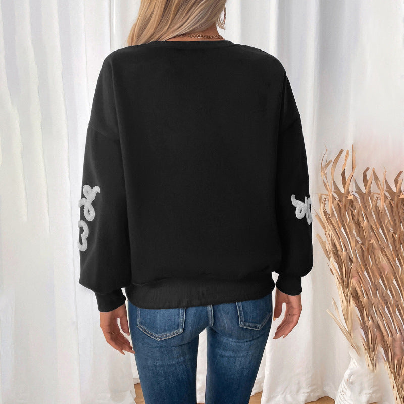 Heart Pattern Loose Sweatshirt with Round Neck and Warm Fleece