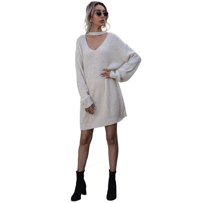 Pullover Sweater Dress with Choker V-Neck and Long Sleeves