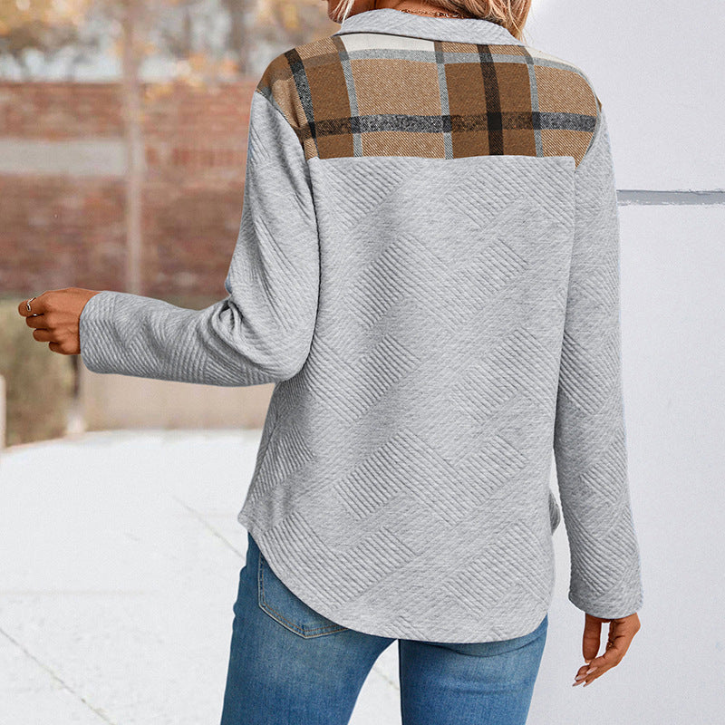 Loose Textured Pullover with Contrast Henley Collar