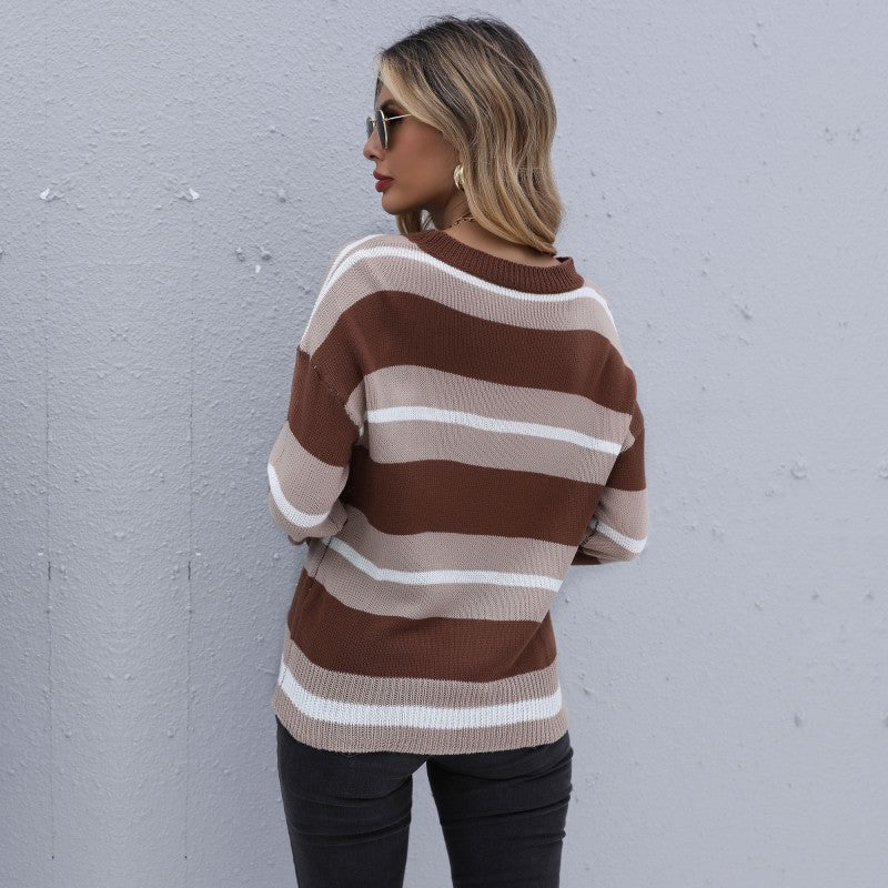 Relaxed Fit Striped Sweater with Crewneck and Long Sleeves