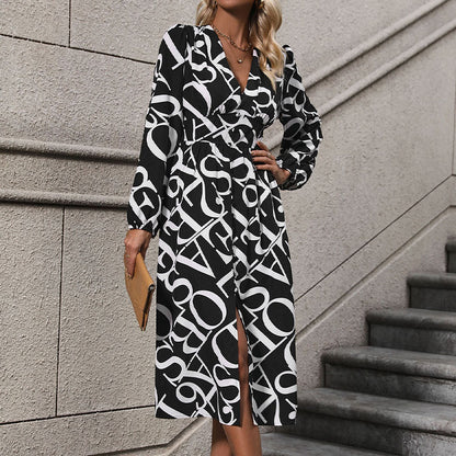 Letter Print Wrap Midi Dress with V-Neck and Slit