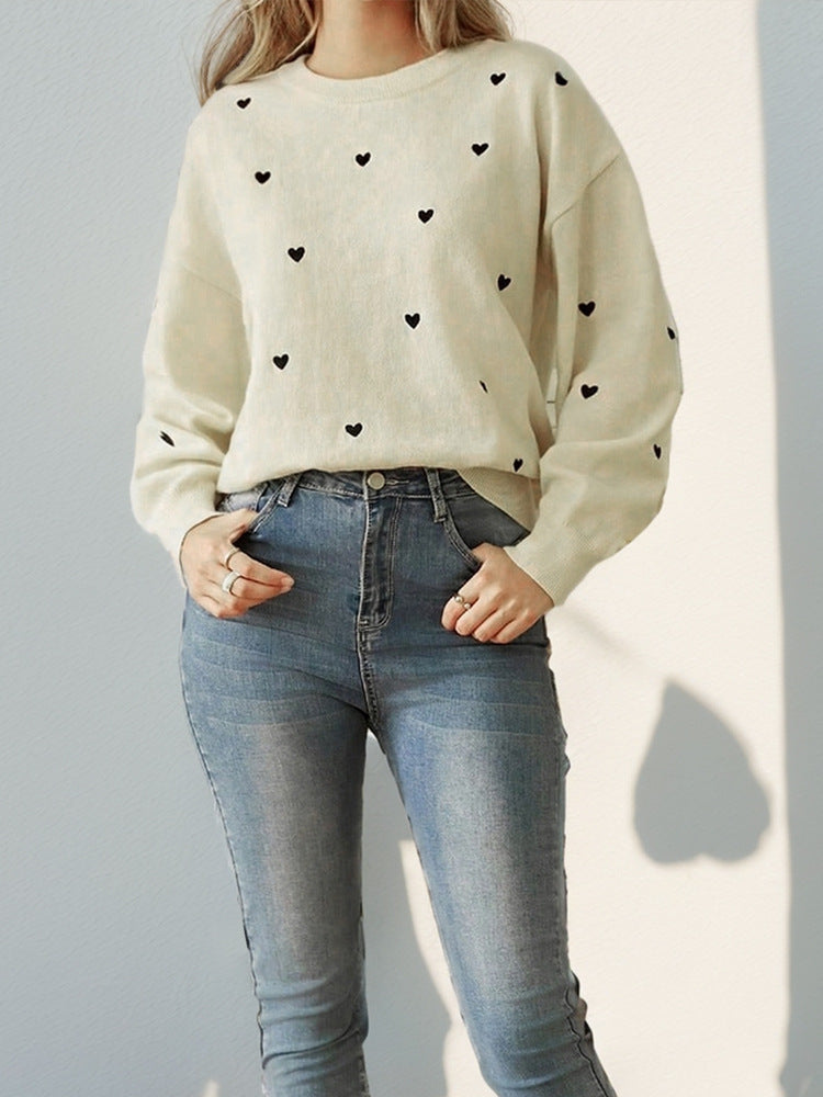 Heart Pattern Knit Pullover with Round Neck
