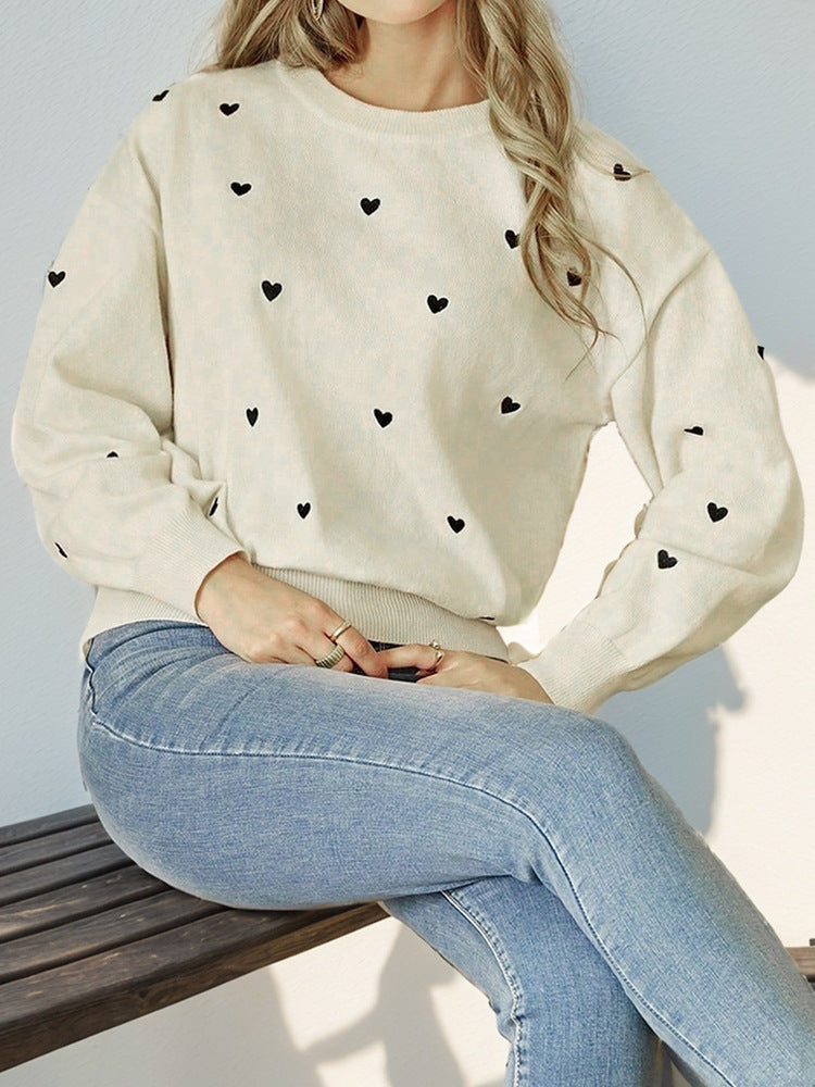 Heart Pattern Knit Pullover with Round Neck