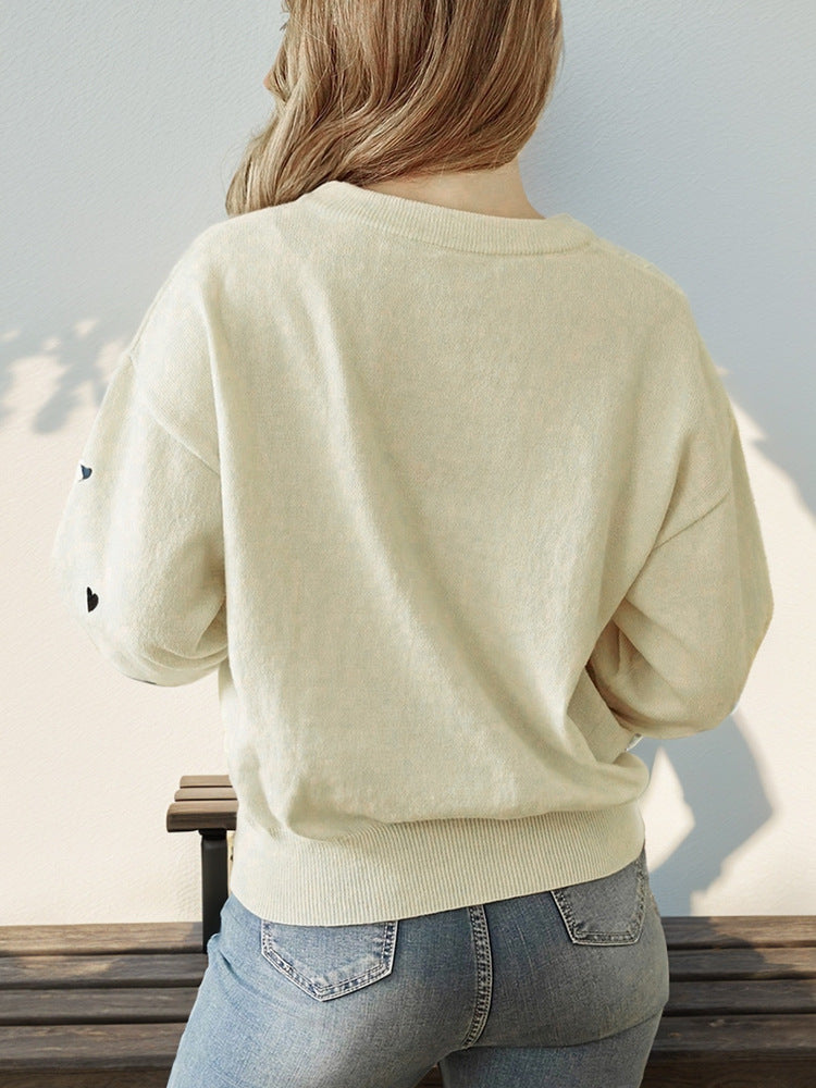 Heart Pattern Knit Pullover with Round Neck