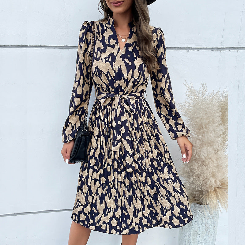 Abstract Print A-Line Midi Dress with Pleated Skirt
