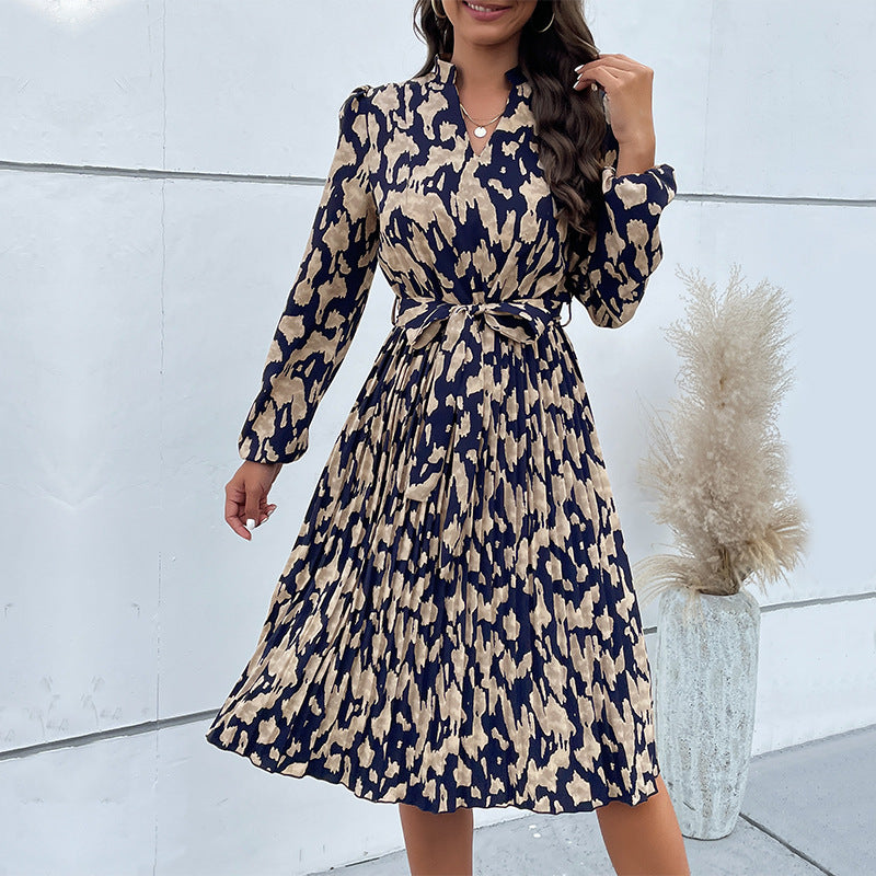 Abstract Print A-Line Midi Dress with Pleated Skirt