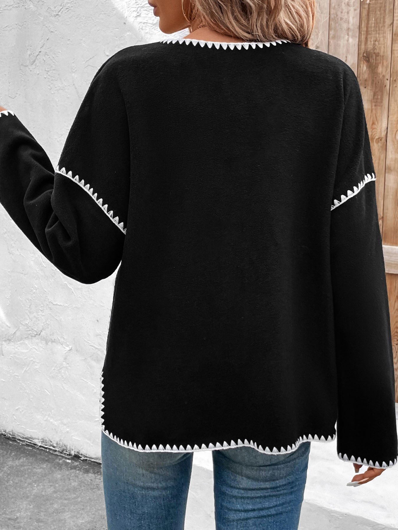 Loose Fleece Cardigan with Scalloped White Trim