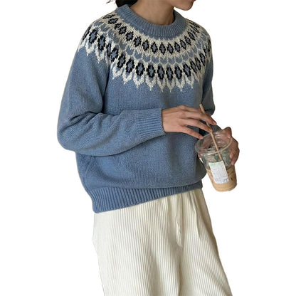 Fair Isle Pullover Sweater with Round Neck and Long Sleeves
