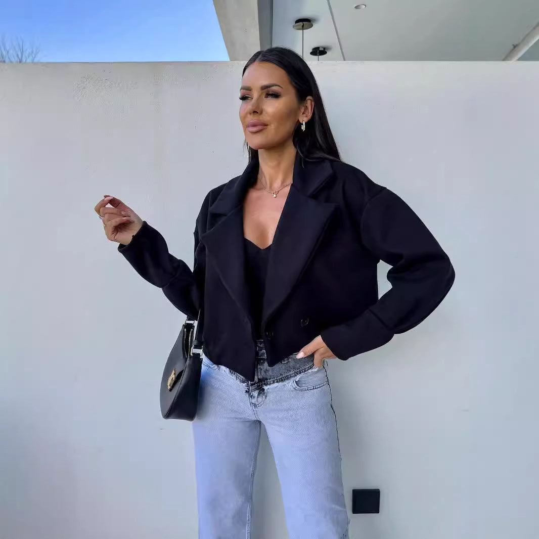 Cropped Jacket with Suit Collar and Double-Breasted Front