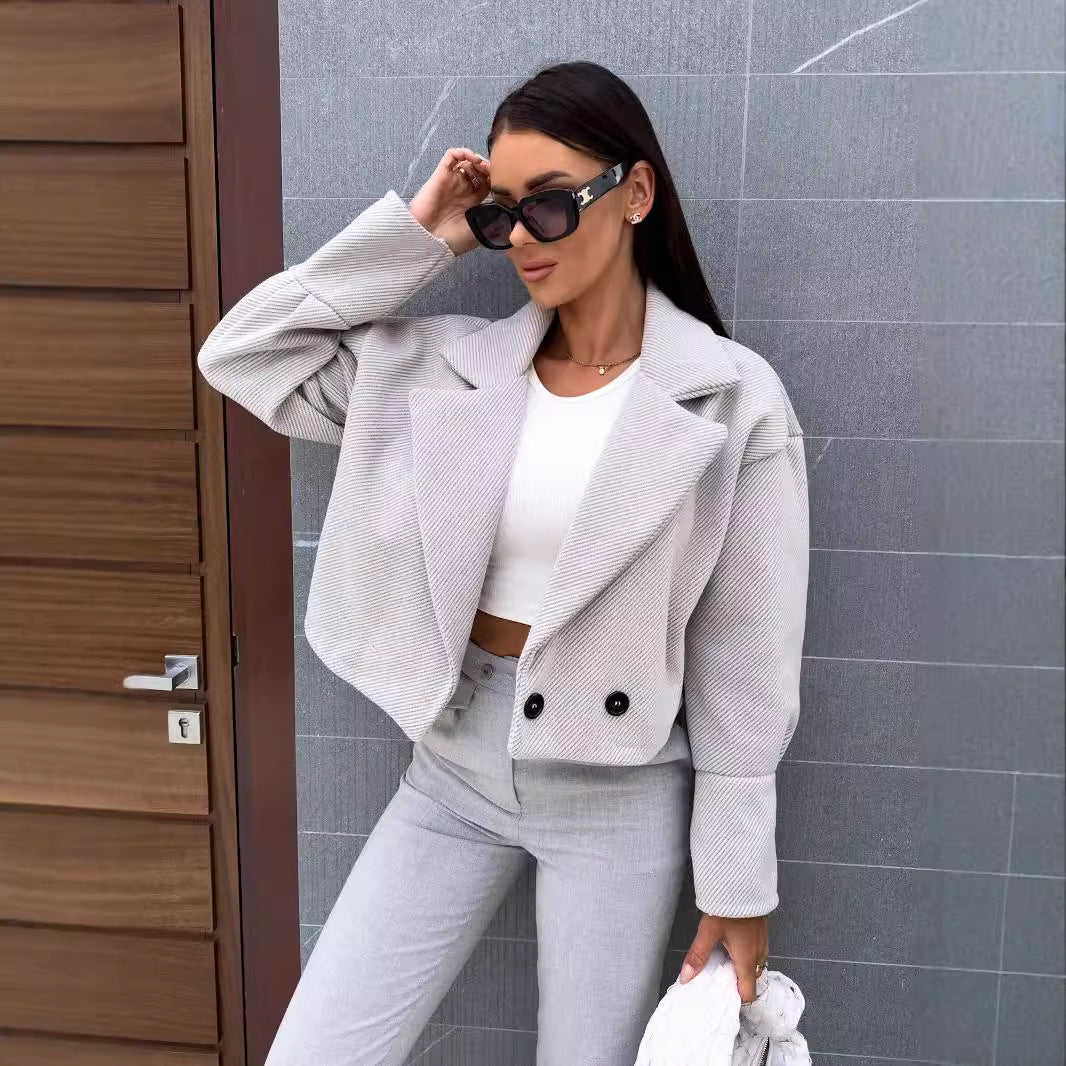 Cropped Jacket with Suit Collar and Double-Breasted Front