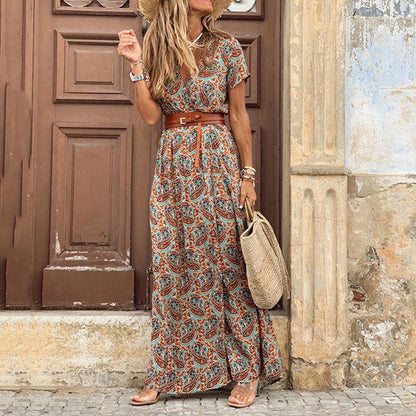 Floral Print Maxi Dress with V-Neck and Belt