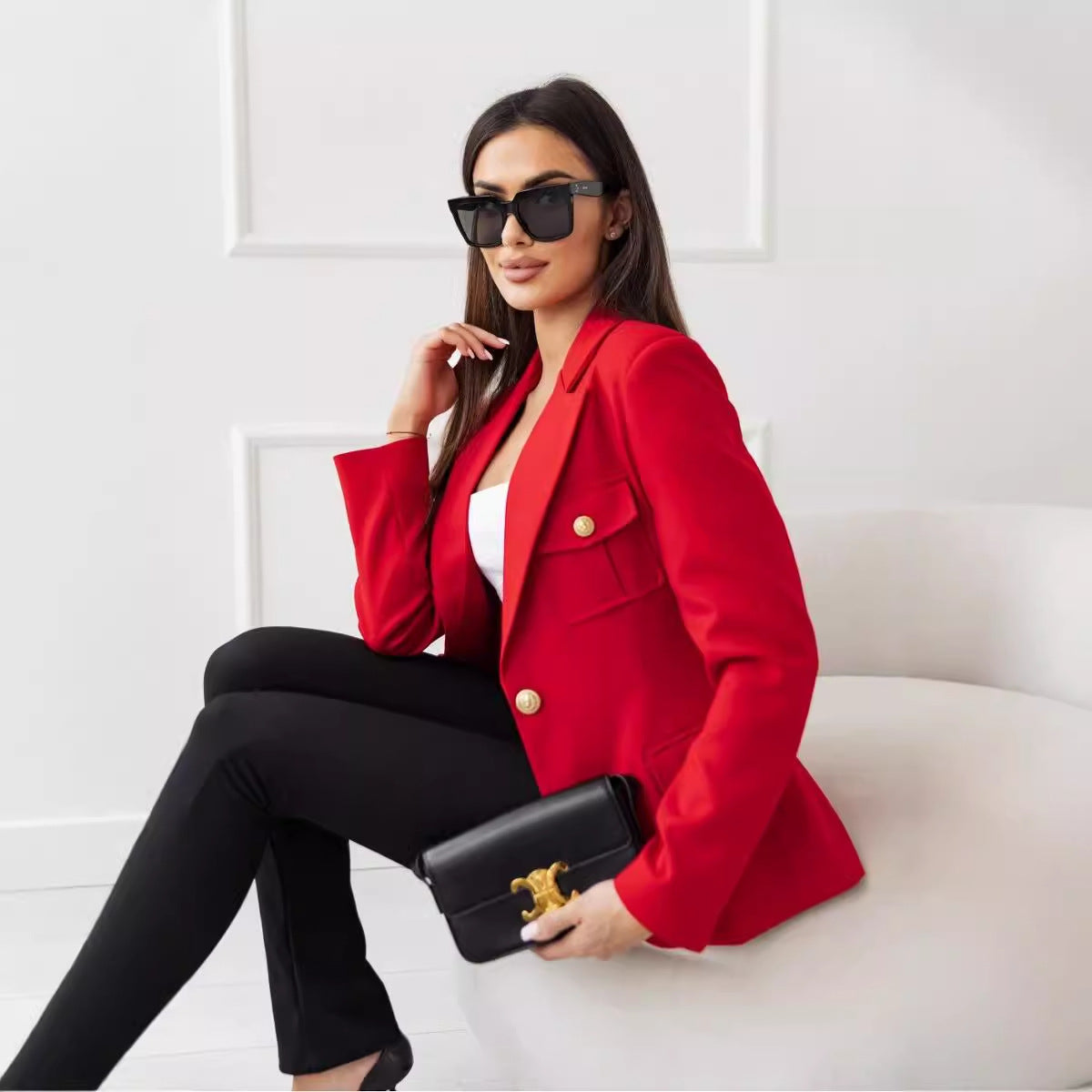 Solid Single-Breasted Blazer with Gold Buttons and Flap Pockets