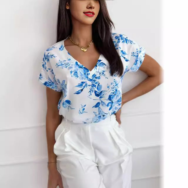 Loose Floral Print Blouse with V-Neck and Short Sleeves