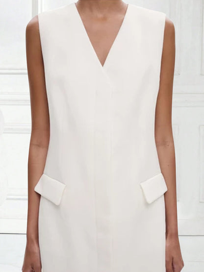 Sleeveless Shift Mini Dress with V-Neck and Flap Pockets