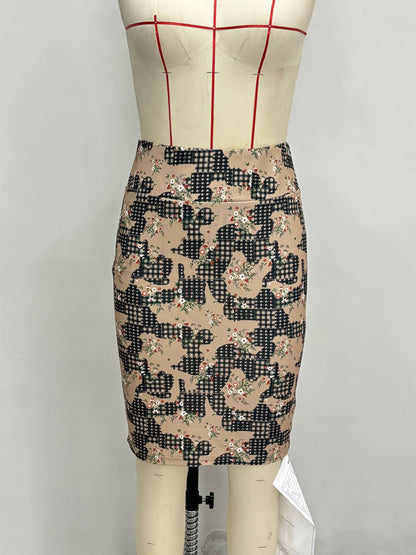 Bodycon Midi Skirt with Floral Gingham Pattern