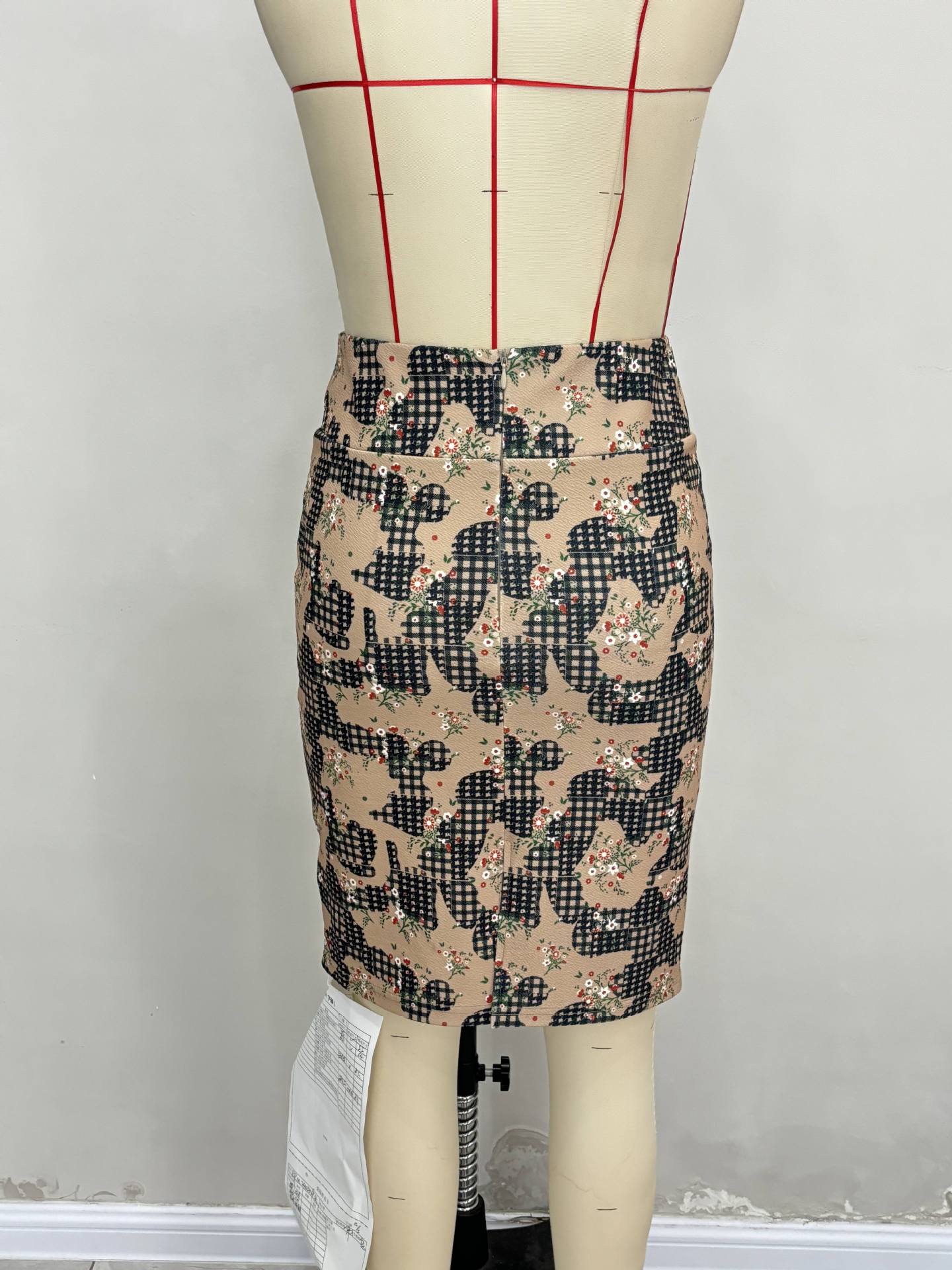 Bodycon Midi Skirt with Floral Gingham Pattern