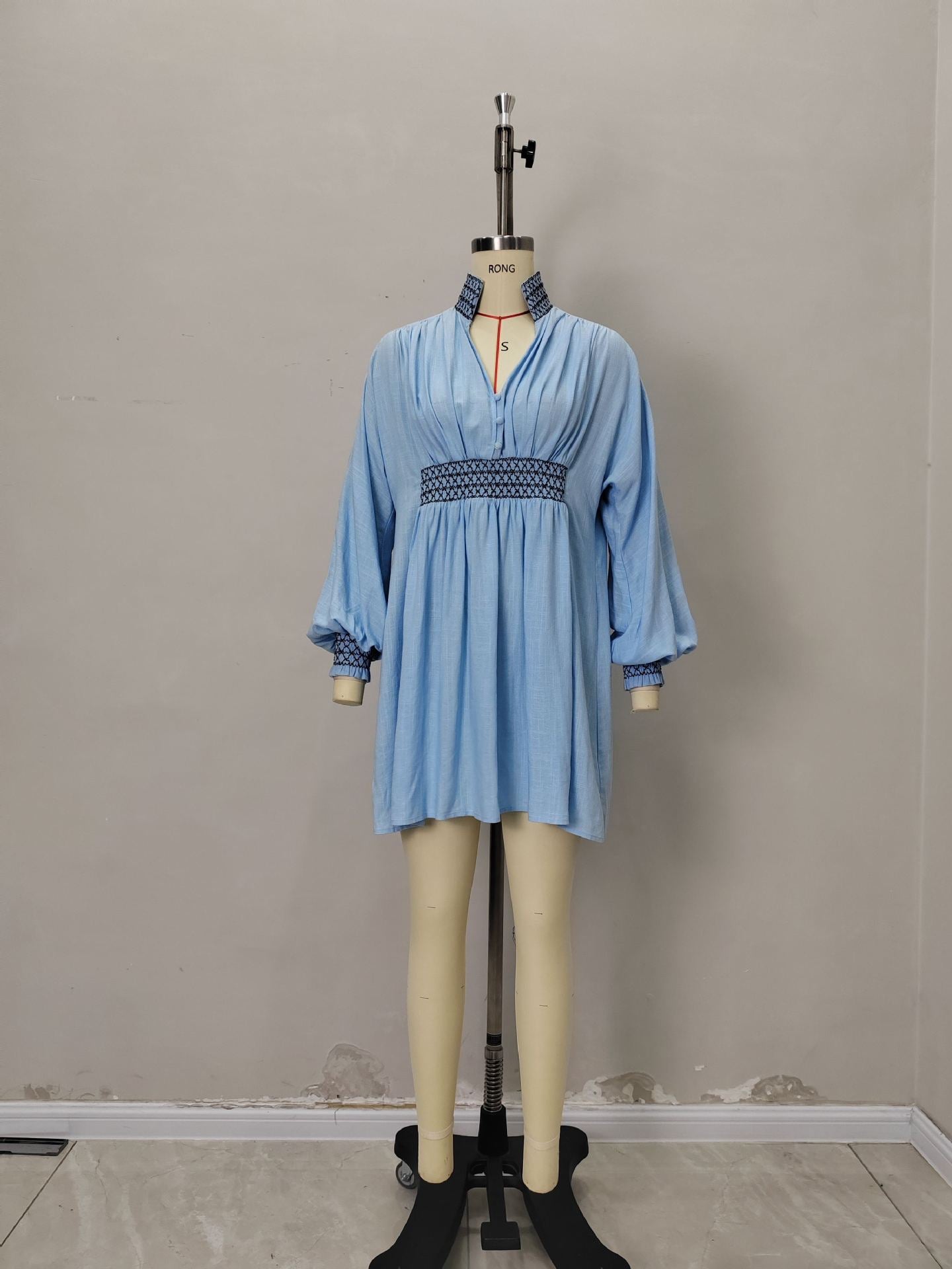 Embroidered Mini Dress with V-Neck and Puff Sleeves