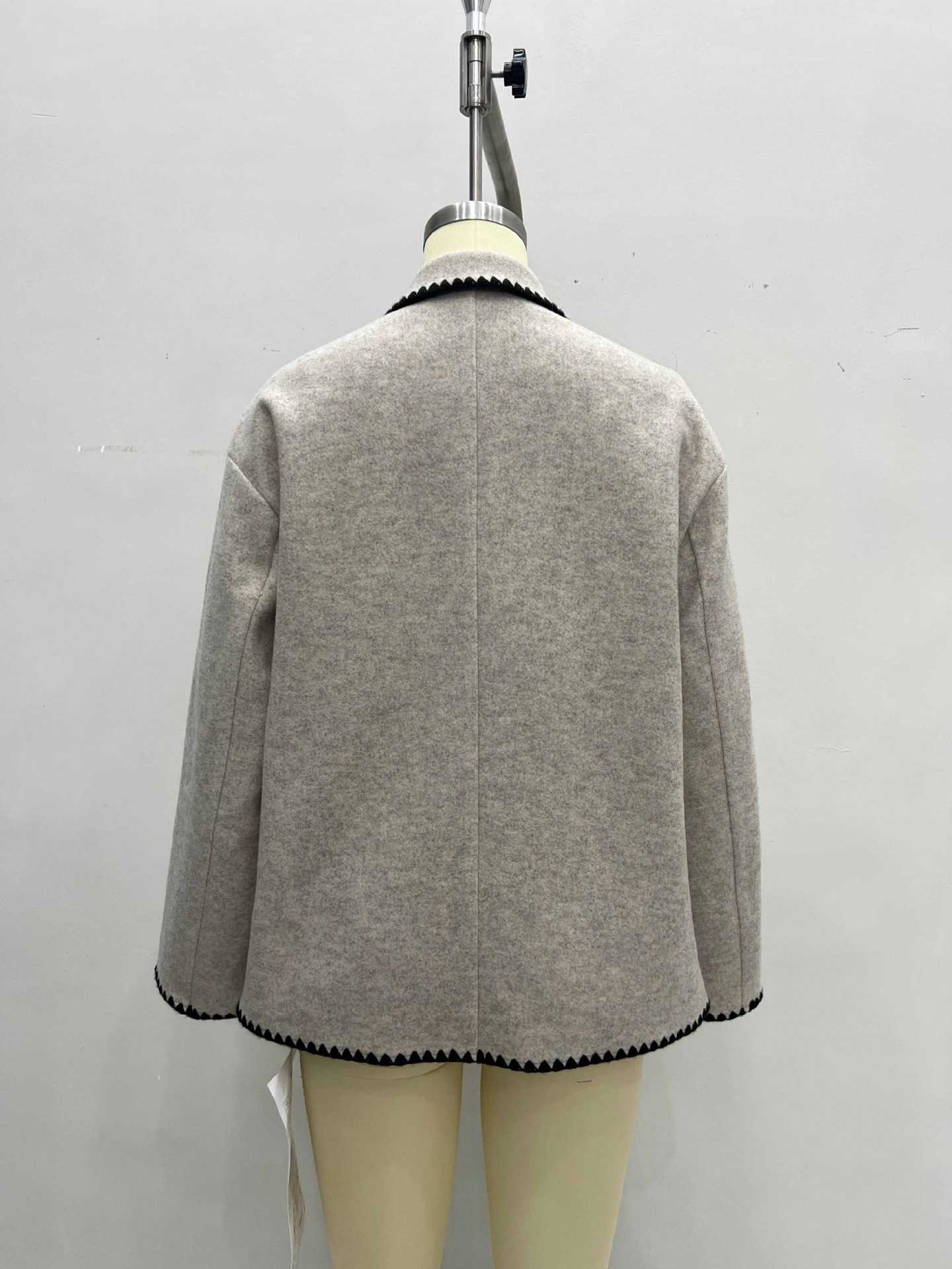 Relaxed Fit Jacket with Scalloped Contrast Trim and Lapel