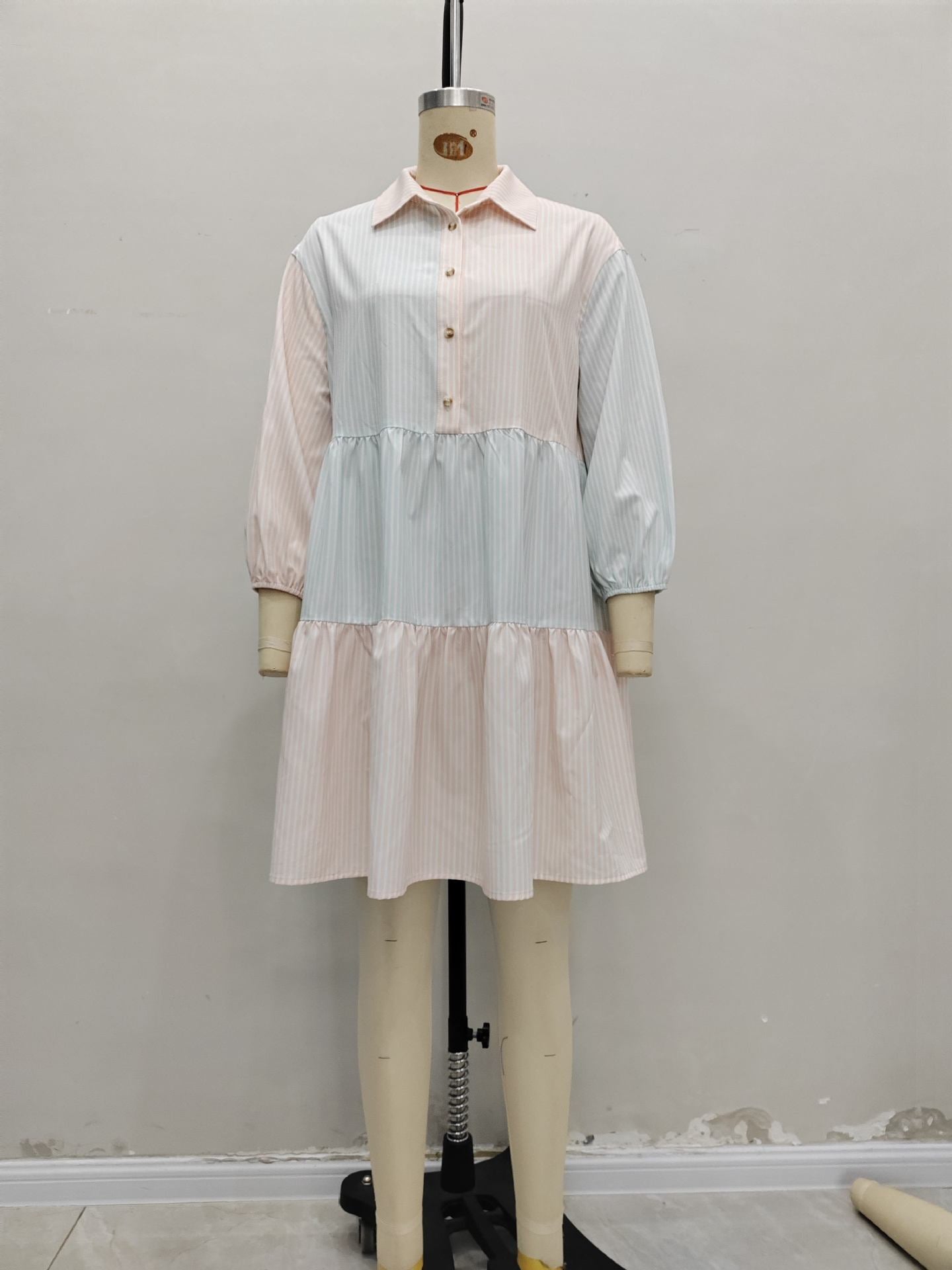 Contrasting Striped Tiered Dress with Lapel and Lantern Sleeves