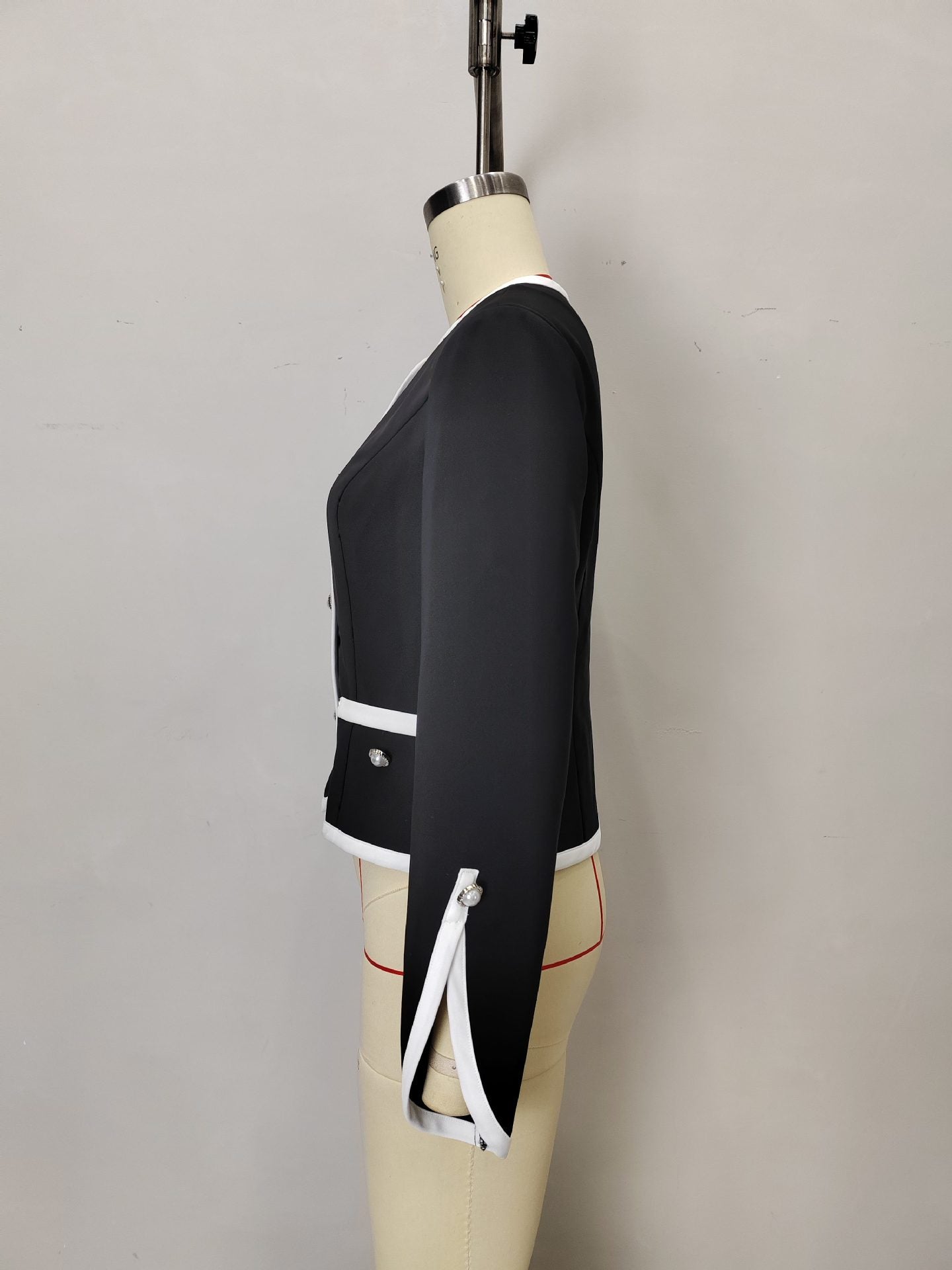 Color-Block Cropped Jacket with Pearl Buttons & White Trim