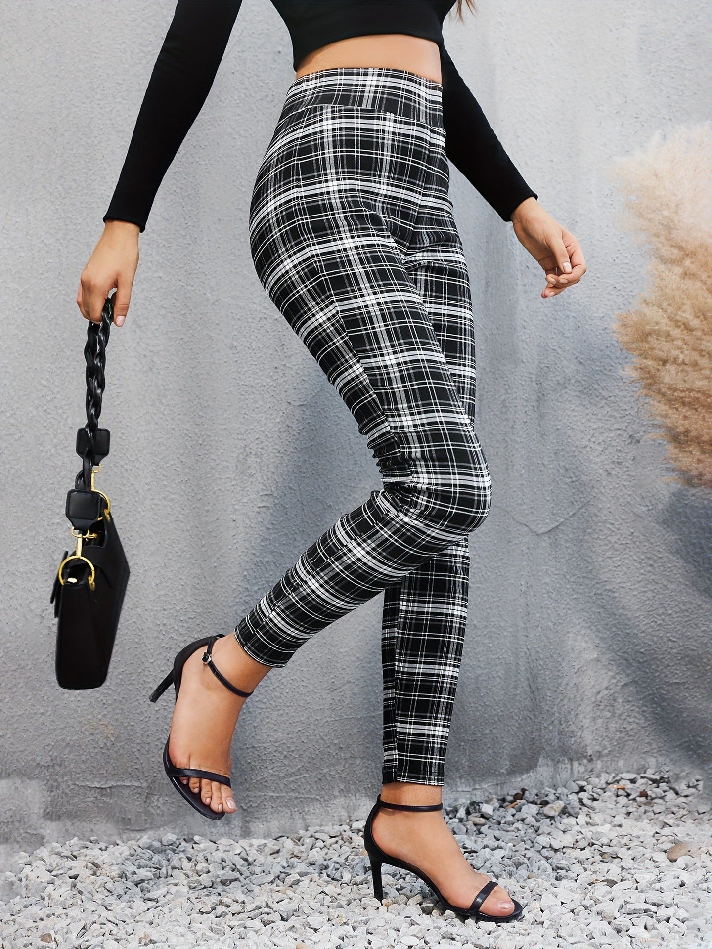 Black and White Checkered High-Waist Slim-Fit Pants