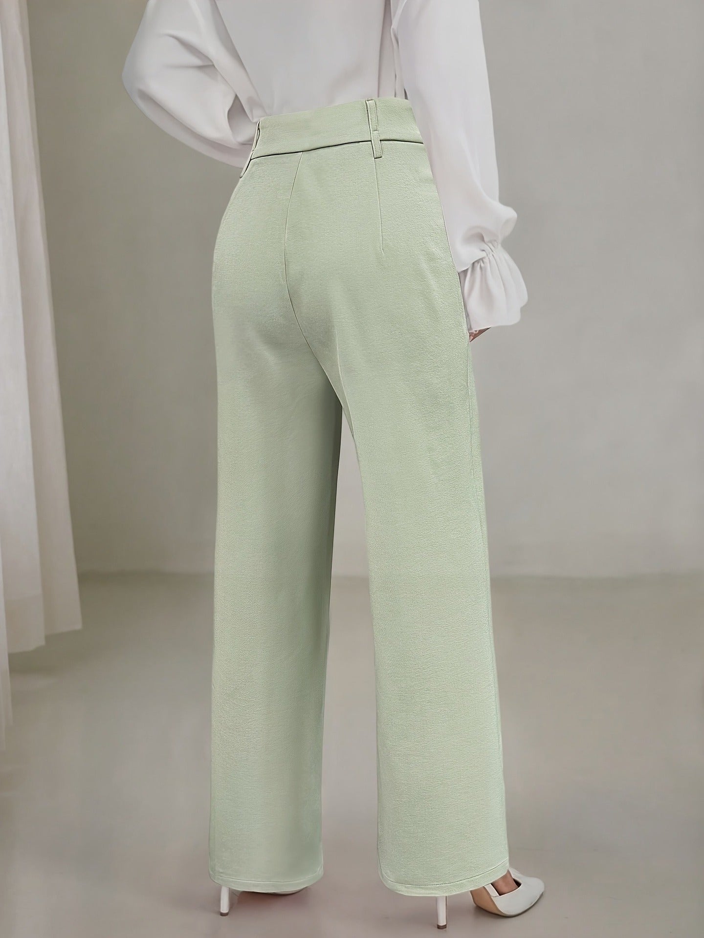 Straight-Leg Trousers with High Waist and Front Seam
