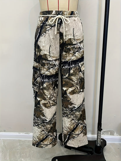 Camouflage Straight-Leg Cargo Pants with High Elastic Waist