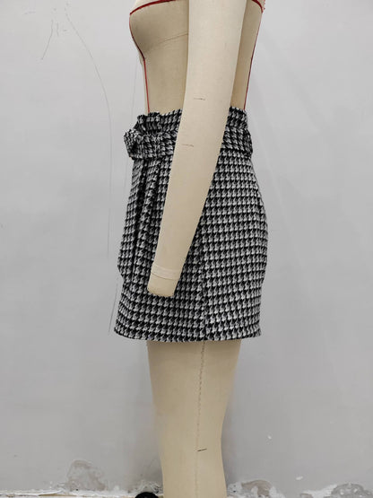 Houndstooth Pleated Shorts with High Waist and Belt