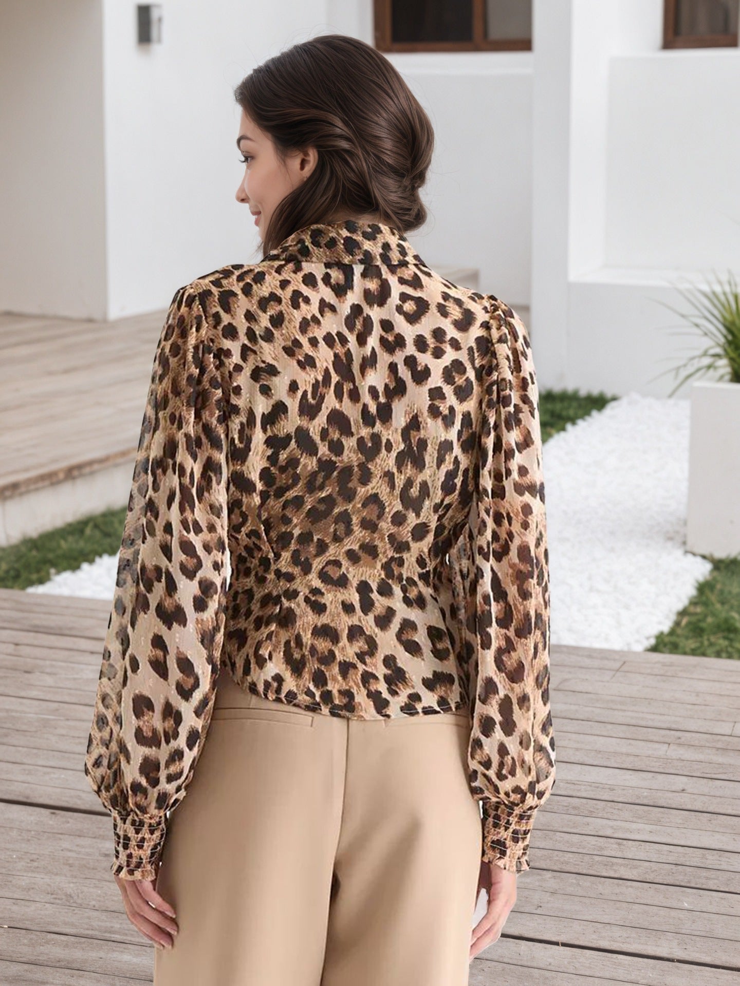 Leopard Print Blouse with Lapel Collar and Puff Sleeves